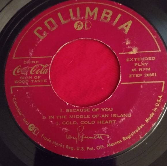 3 Tony Bennett 45" Records - Picture 10 of 11